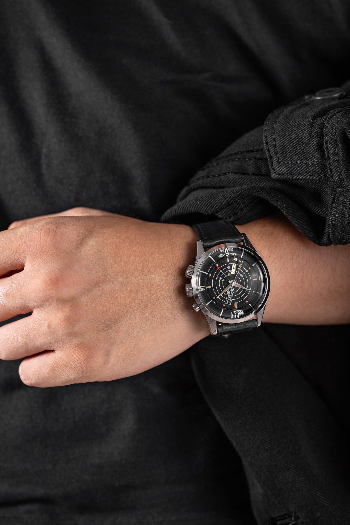 VULCAIN Nautical Heritage - Black Beige Patina
