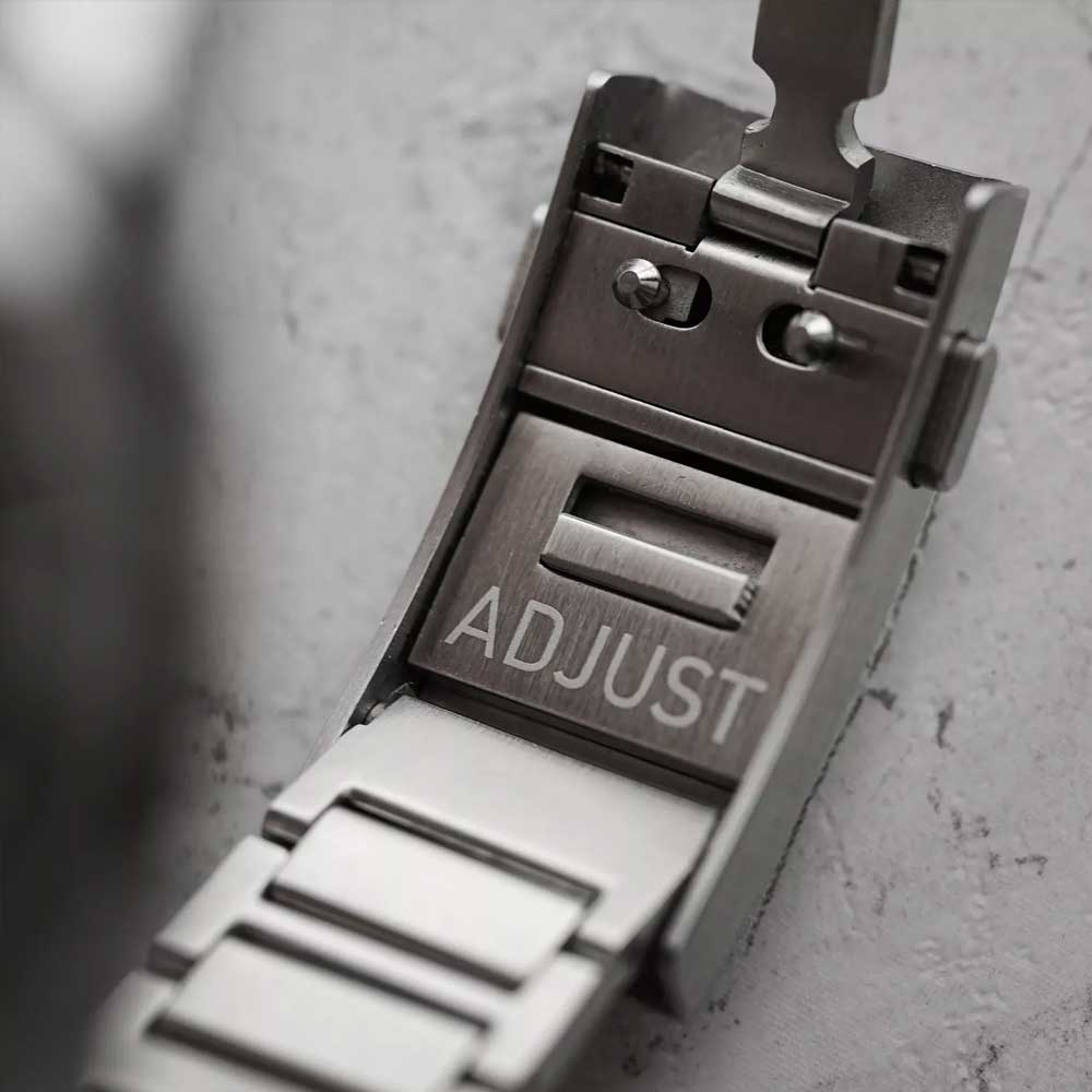 Circula Facet Silber - Stahlband