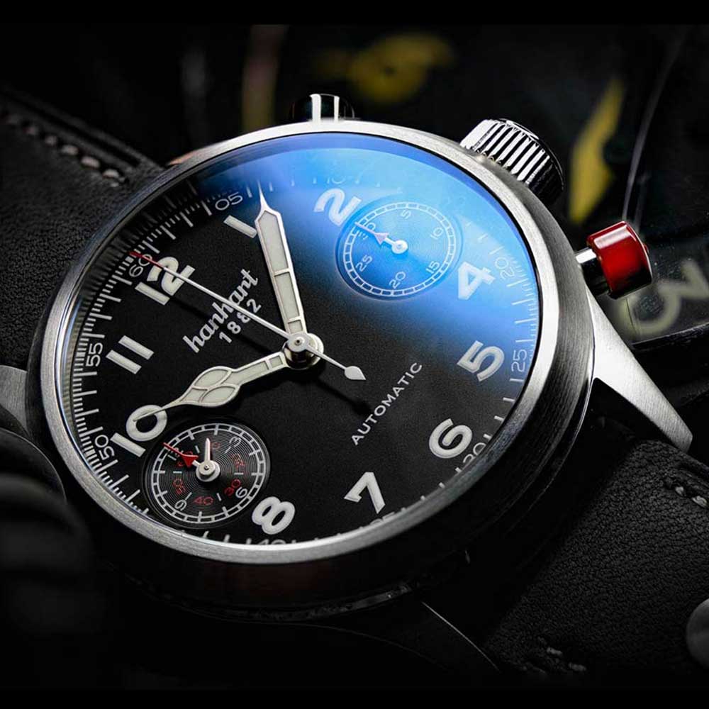 Hanhart PIONEER TwinDicator, schwarz, glatte Lünette Edelstahl