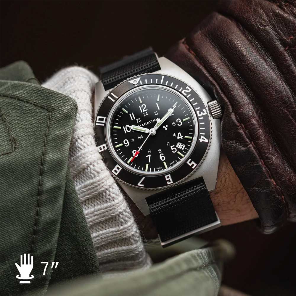 MARATHON SSNAV Steel Navigator Quarz Black Dial With Date WW194013SS