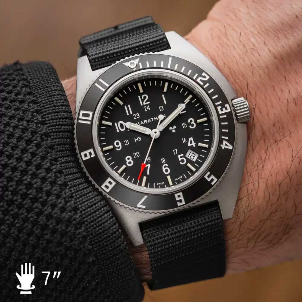 MARATHON SSNAV Steel Navigator Quarz Black Dial With Date WW194013SS