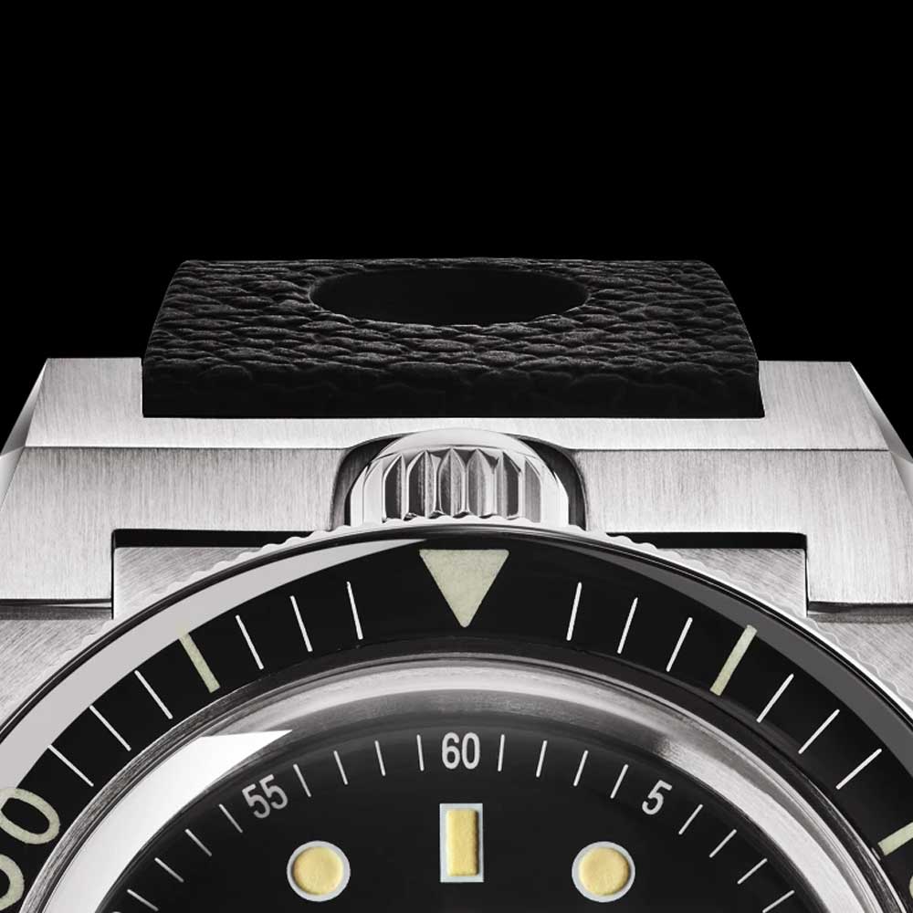 The Triton SPIROTECHNIQUE Sport black