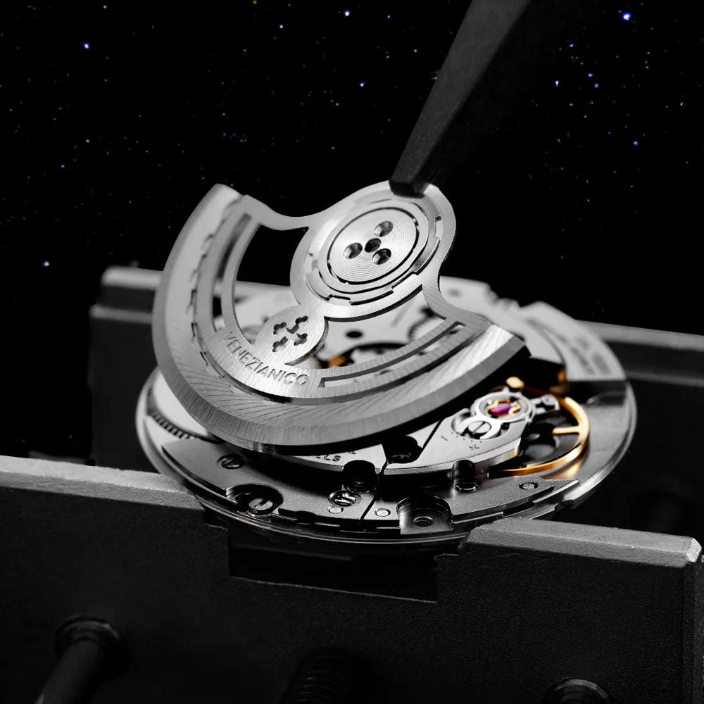 Venezianico Nereide Svart Avventurina NERA 39mm extremt tunn kaliber V3250