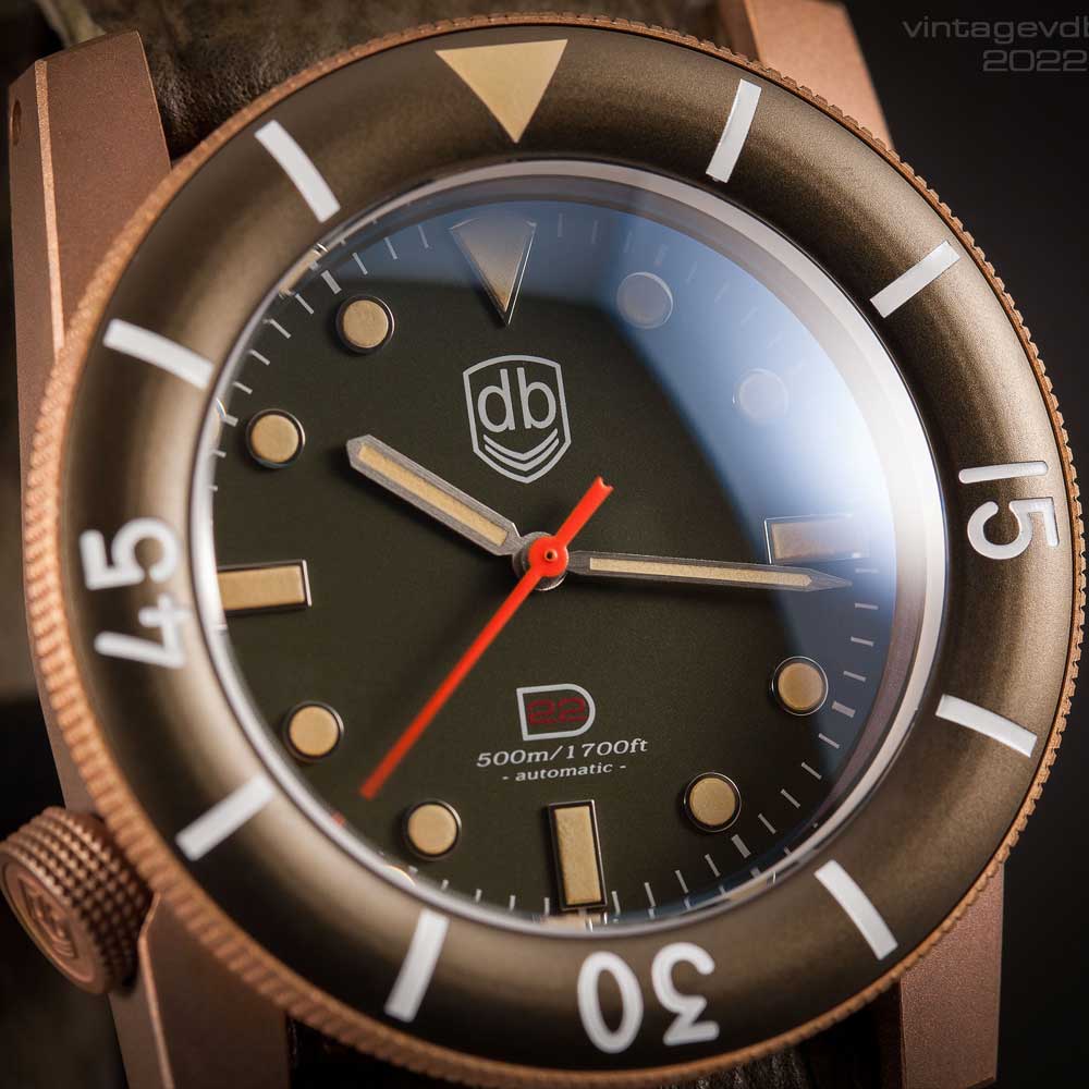 Vintage VDB D22 Bronze