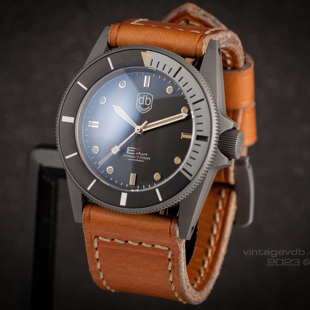 Vintage VDB E23 Military Surface