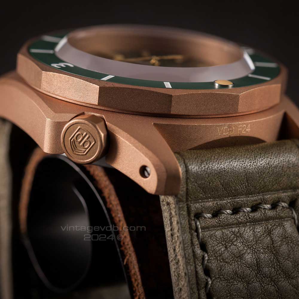 Vintage VDB F24 Bronze