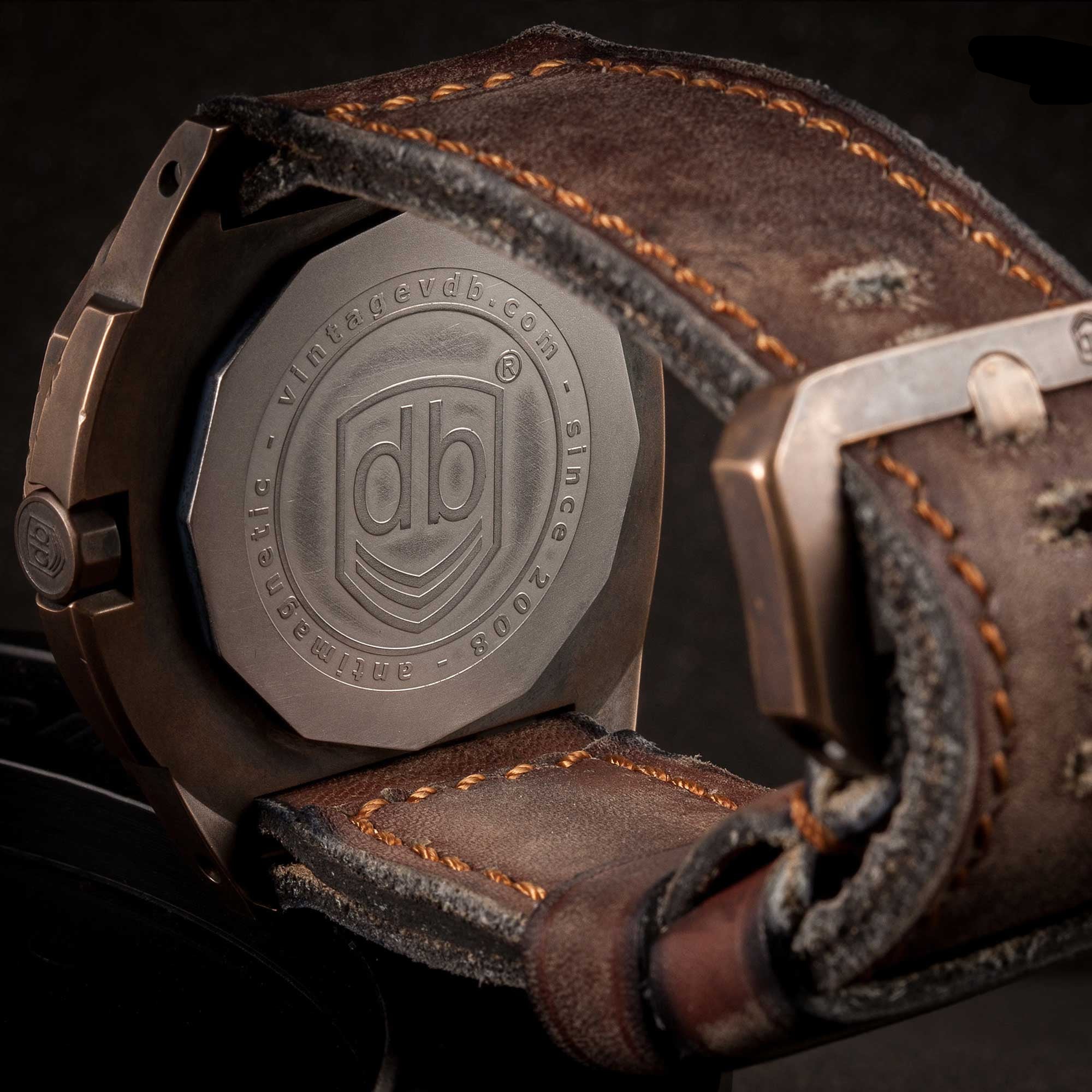 Vintage VDB G25 BRONZE HISTORICAL