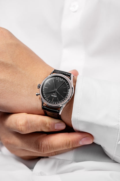 VULCAIN Cricket President 39 mm - Black