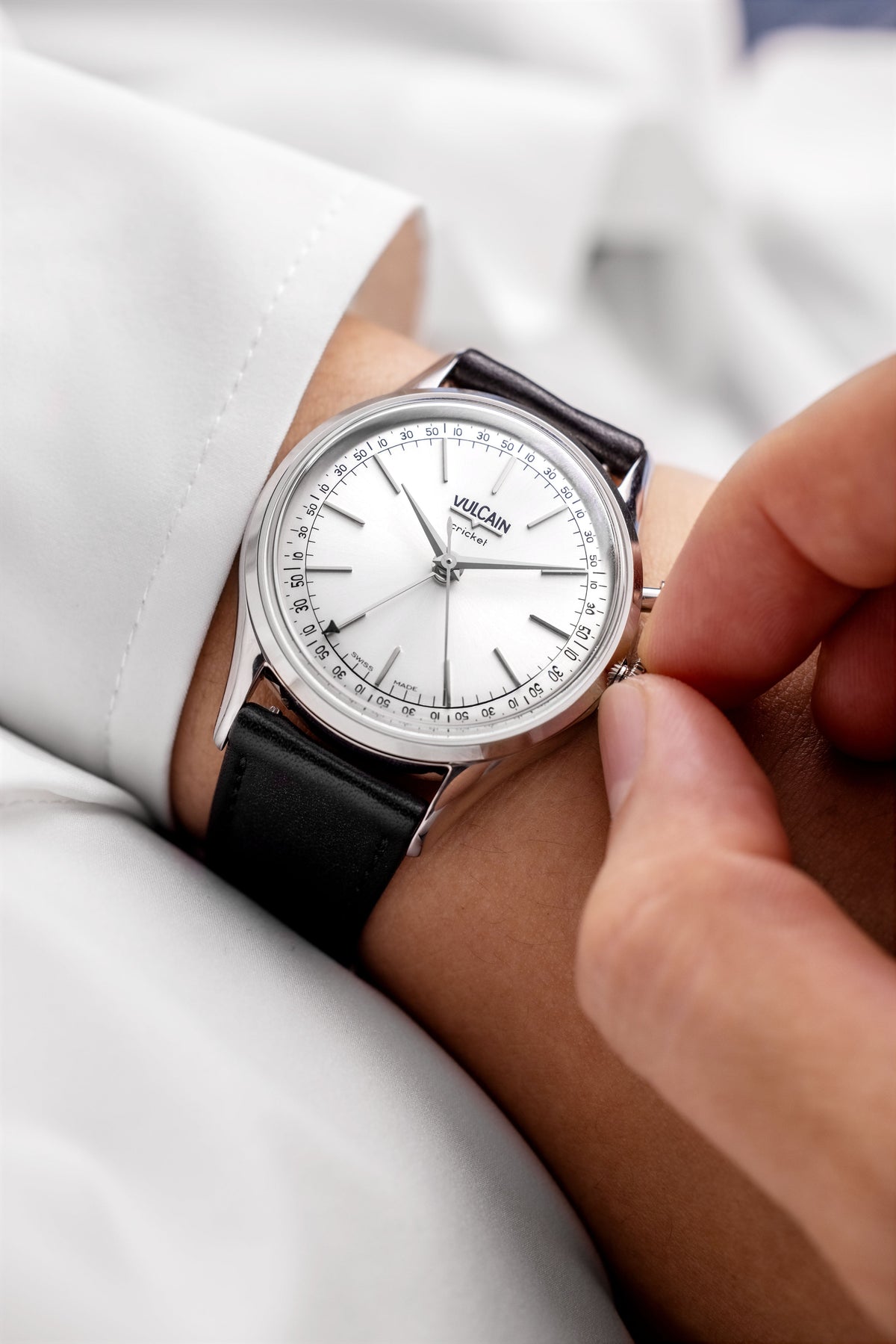 VULCAIN Cricket President 39 mm - Silver