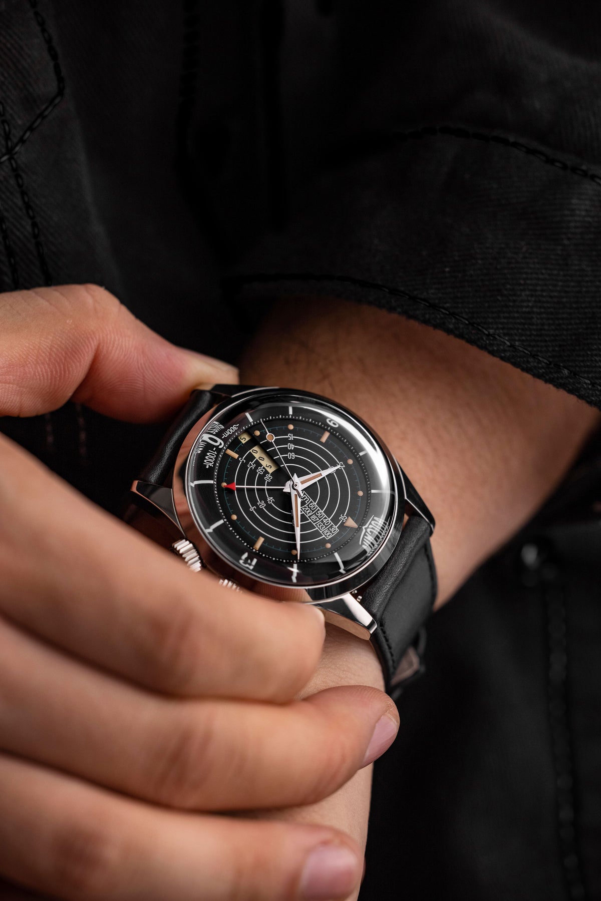 VULCAIN Nautical Heritage - Black Beige Patina