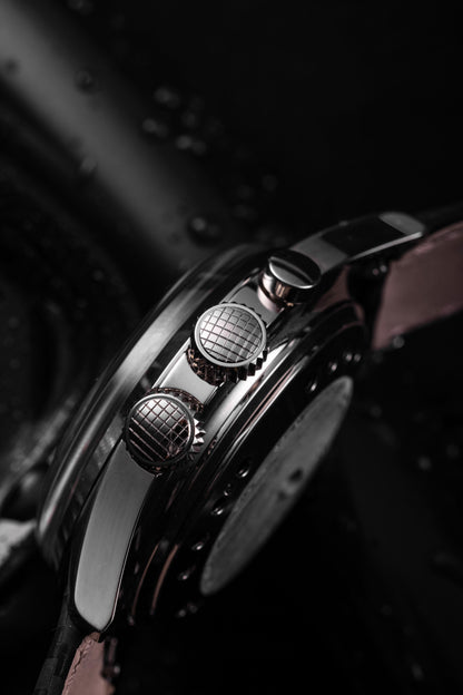 VULCAIN Nautical Heritage - Black White Luminova
