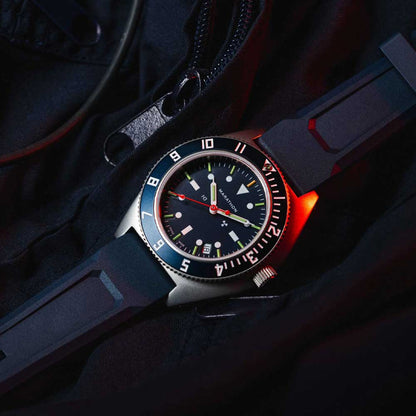 Chronofactum MARATHON Blue Yonder SSNAV-D Steel Navigator Quarz WW194013SS