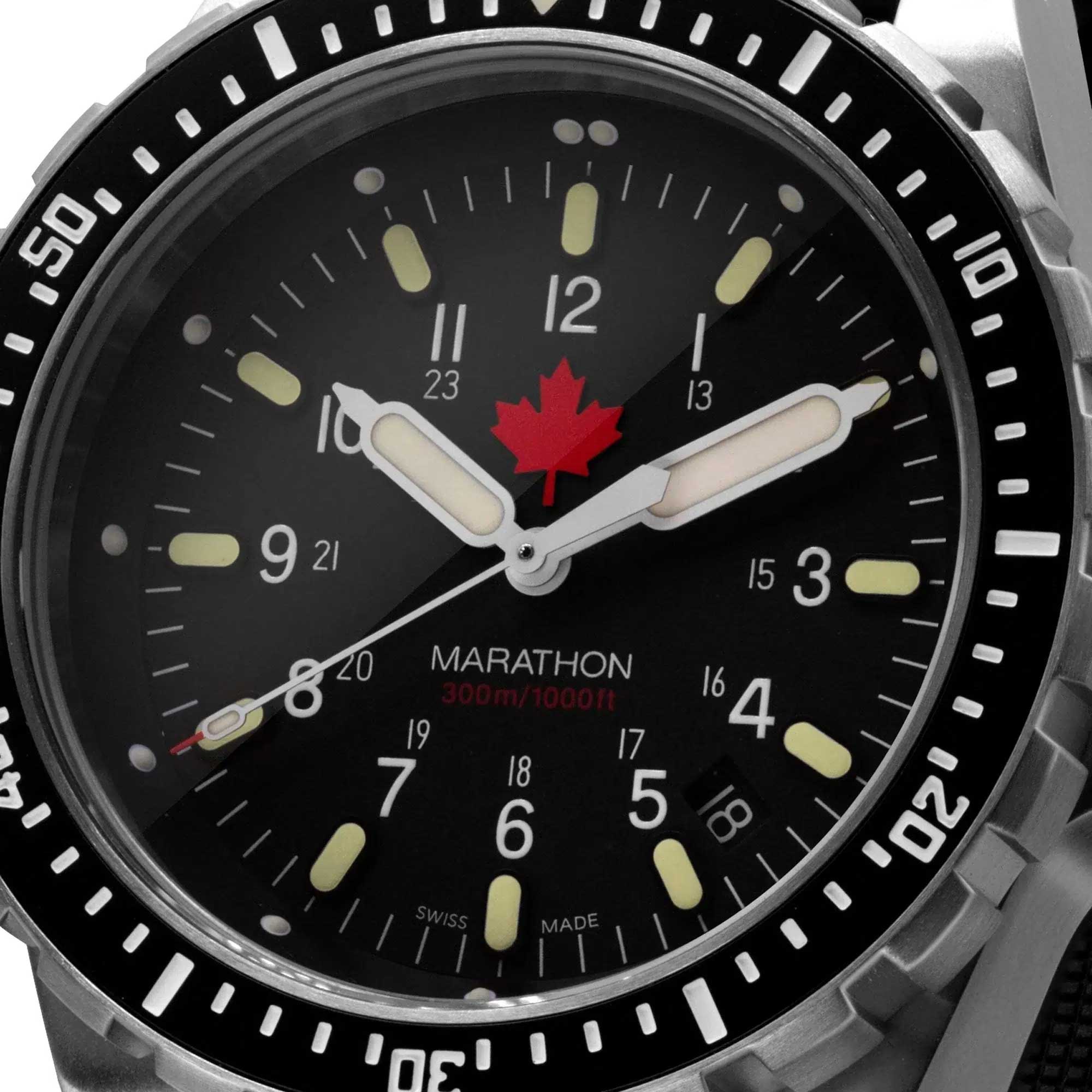 MARATHON 46mm Red Maple Leaf Jumbo Diver JSAR Quarz – WW194018SS