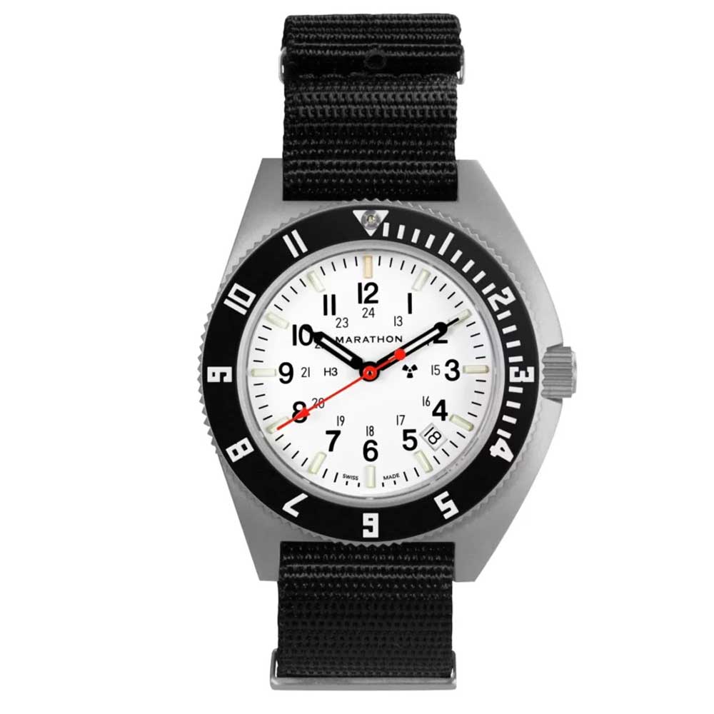 MARATHON SSNAV Arctic Steel Navigator Quarz – White Dial With Date – WW194013SS