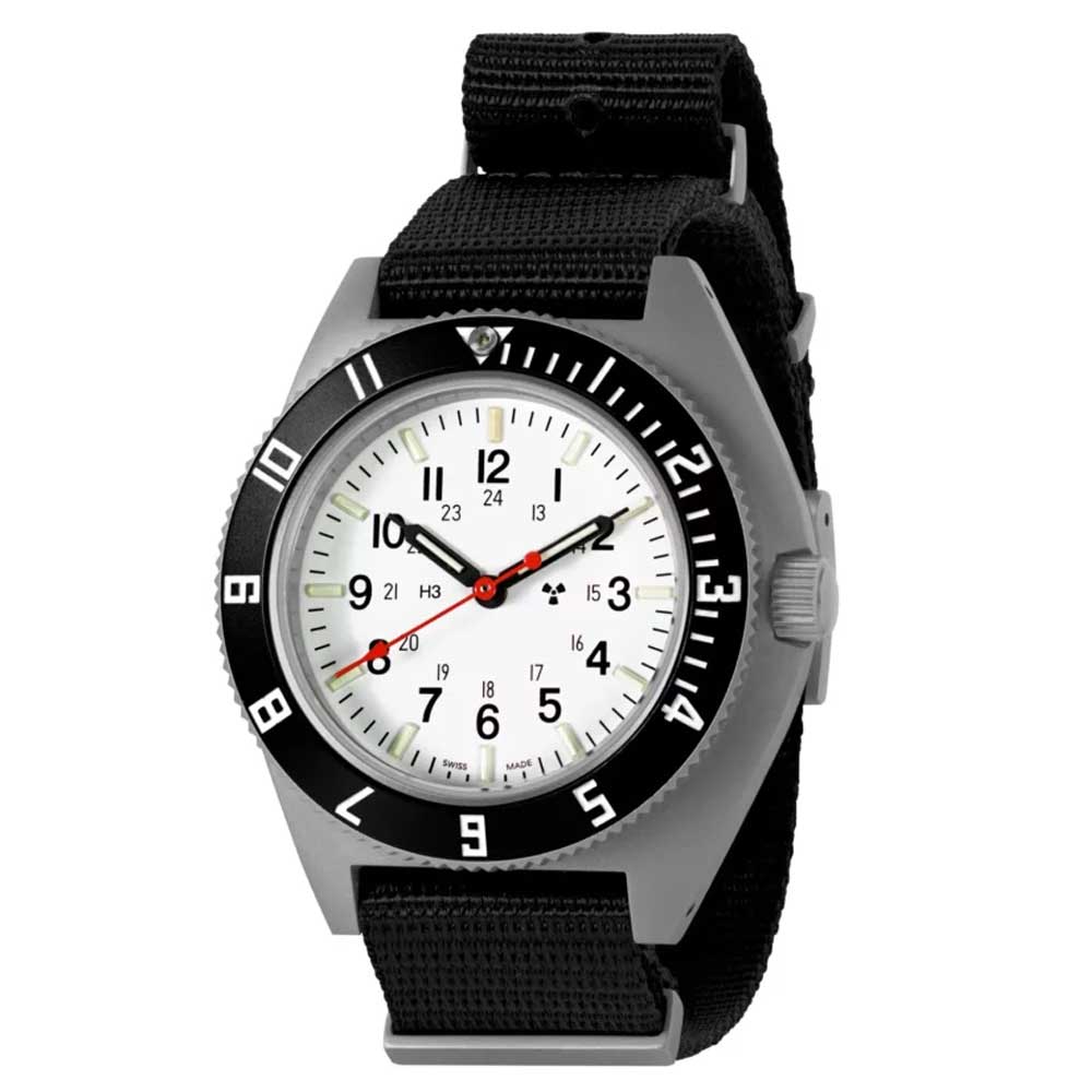 MARATHON SSNAV Arctic Steel Navigator Quarz – White Dial – WW194001SS