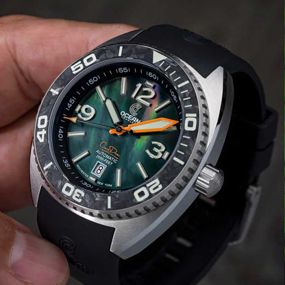 Ocean Crawler Core Diver - Black Mother of Pearl - Carbon Fiber Bezel