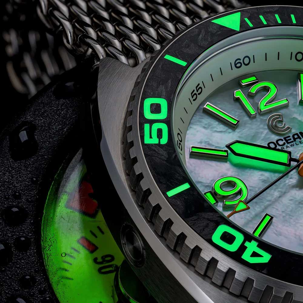 Ocean Crawler Core Diver - White Mother of Pearl - Carbon Fiber Bezel