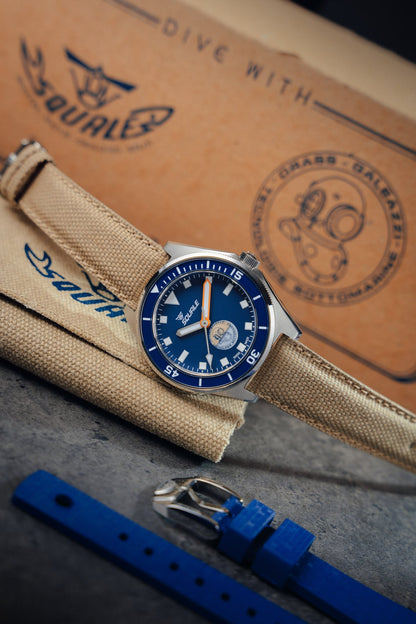 Squale Galeazzi Artiglio mit Karton, Canvas-Tasche und beiden Armbaendern