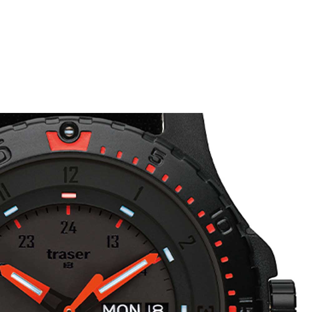 Traser P66 Red Combat 104147