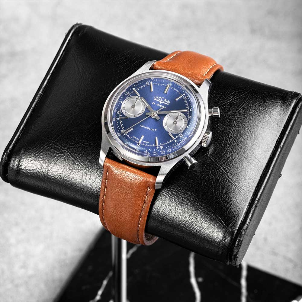 VULCAIN Chronograph 70's - Blue