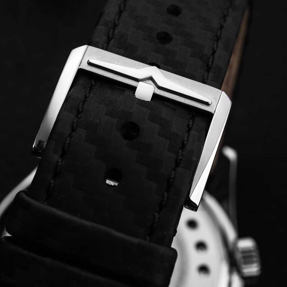 VULCAIN Nautical Heritage - Black White Luminova