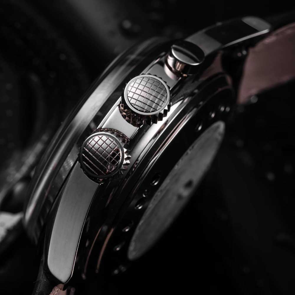 VULCAIN Nautical Heritage - Black White Luminova