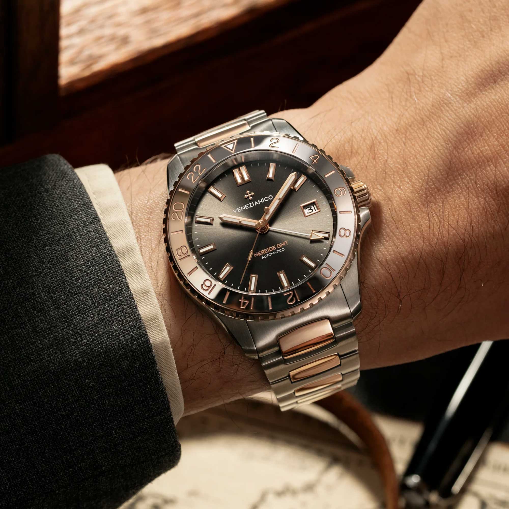 New Venezianico Nereide GMT Ceratung™ 4521500S – WATCHDAVID.SHOP