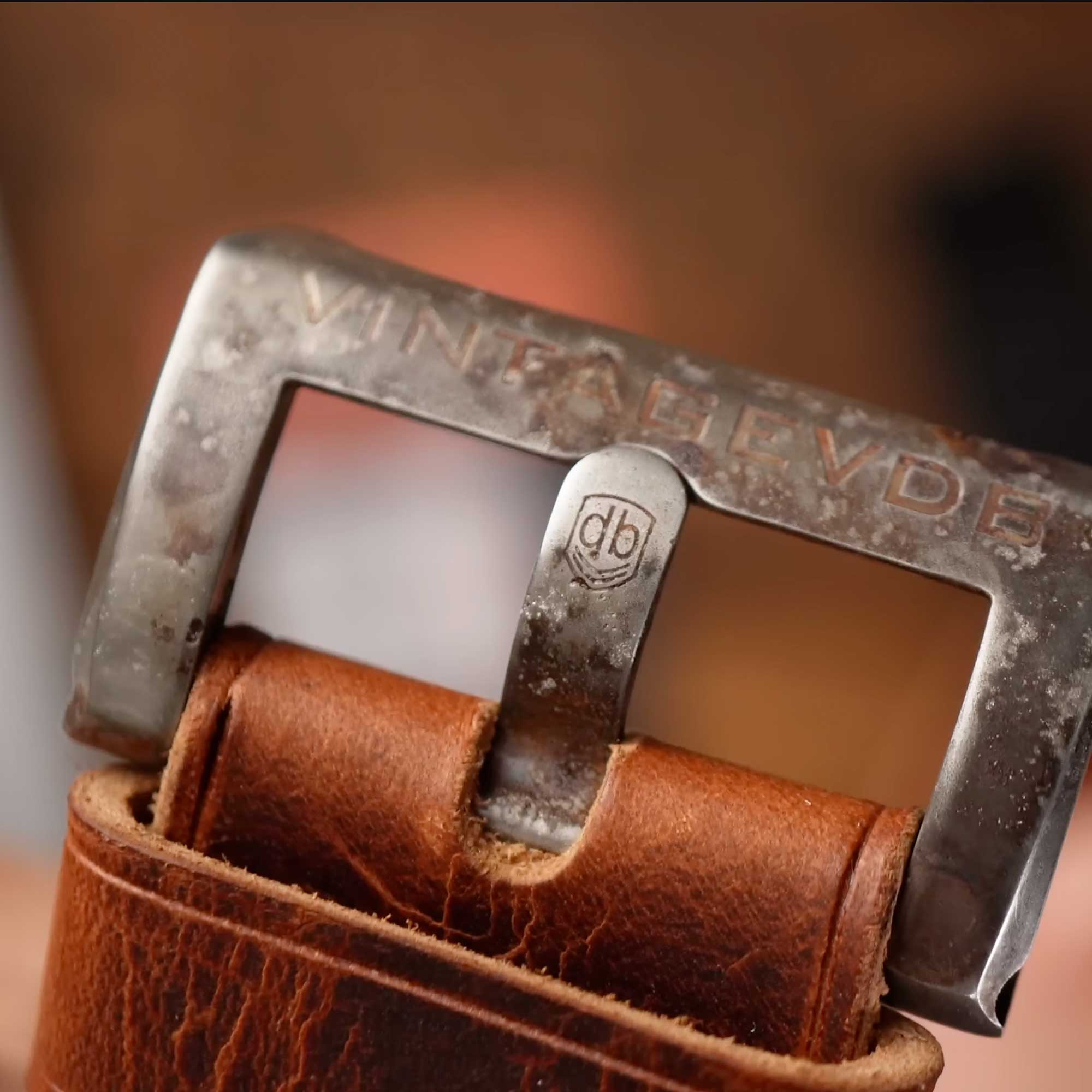 Vintage VDB F24 Brown Historical Limited 2/2 Fotouhr