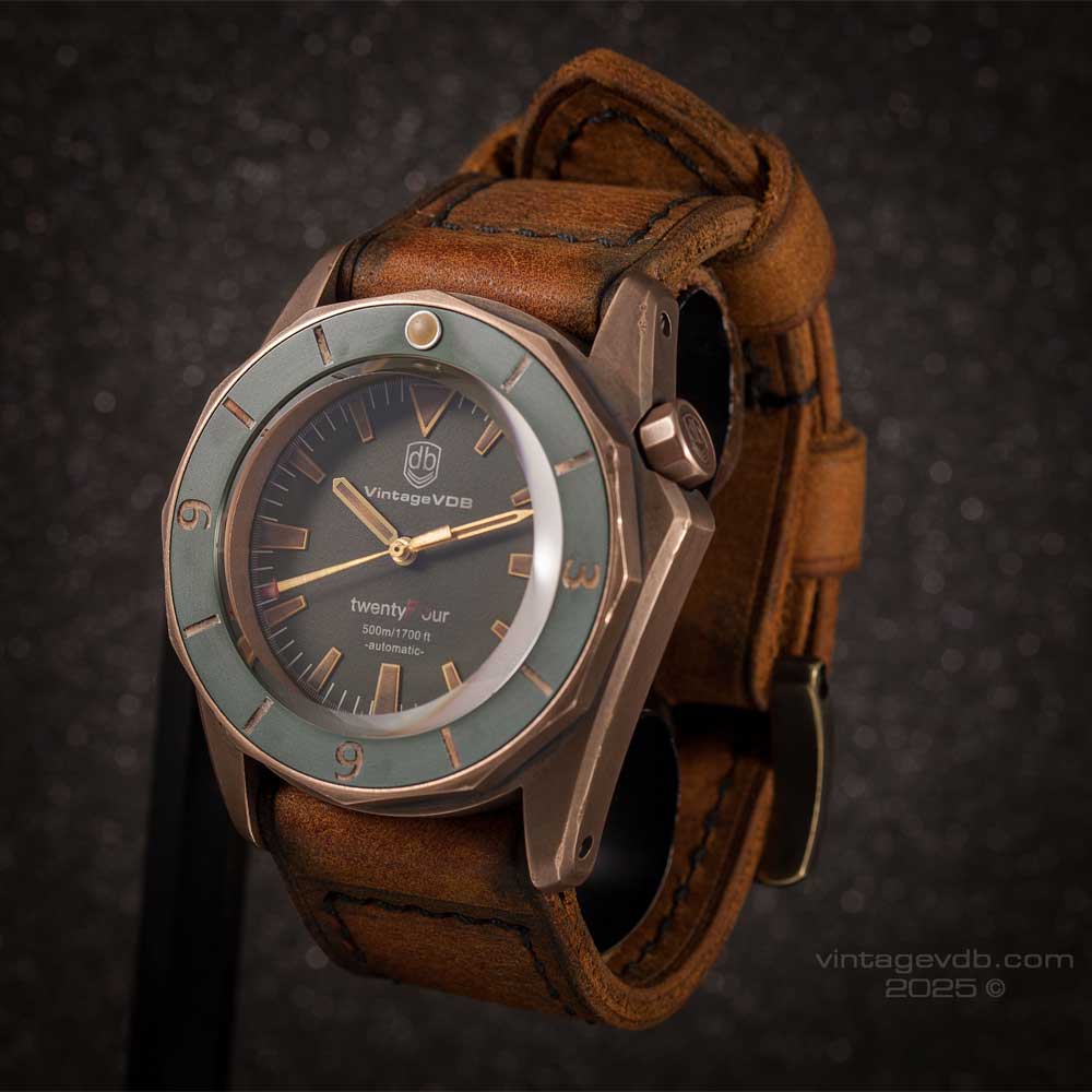 Vintage VDB F24 Bronze Historical