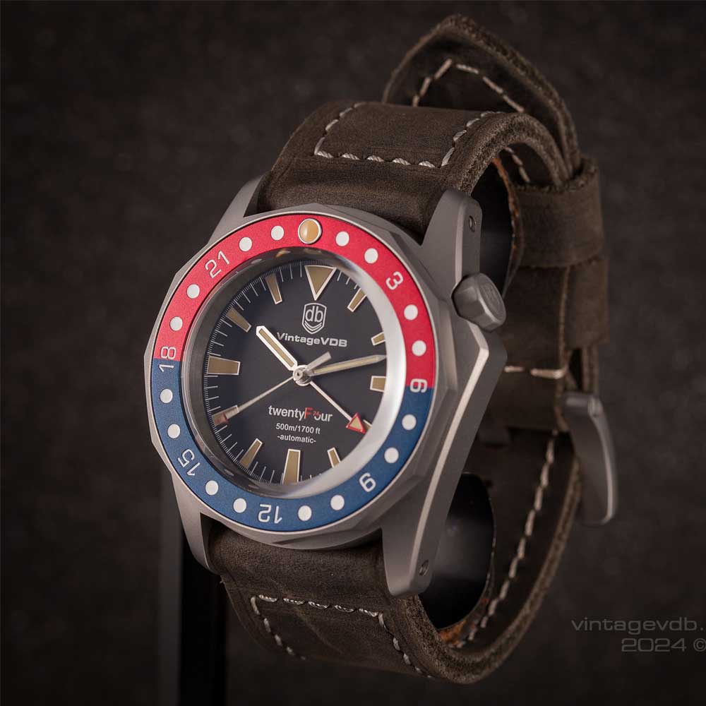 Vintage VDB F24 Titanium GMT Pepsi