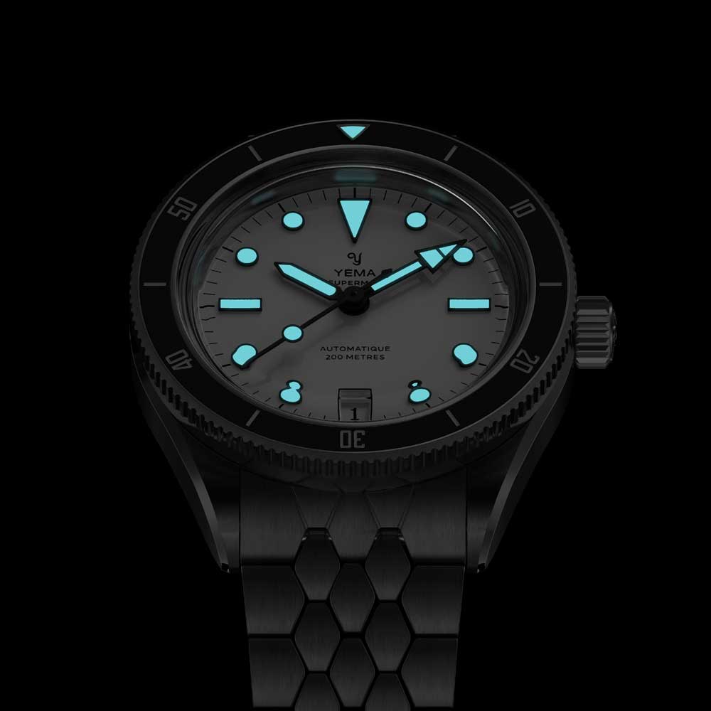 YEMA Superman DATO CMM.10 White Black