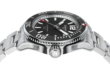 Hanhart AQUASPHERE Matte Black, 42mm am Edelstahlarmband, Seitenansicht