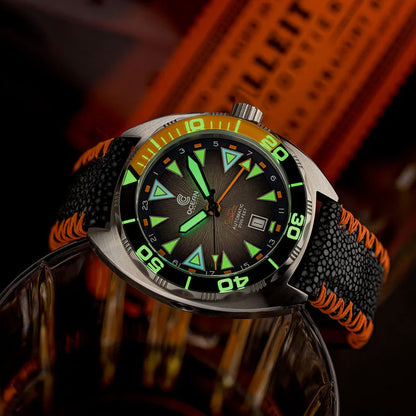 Ocean Crawler Core Diver GMT V3 - Black/Brown: Die ultimative Taucheruhr