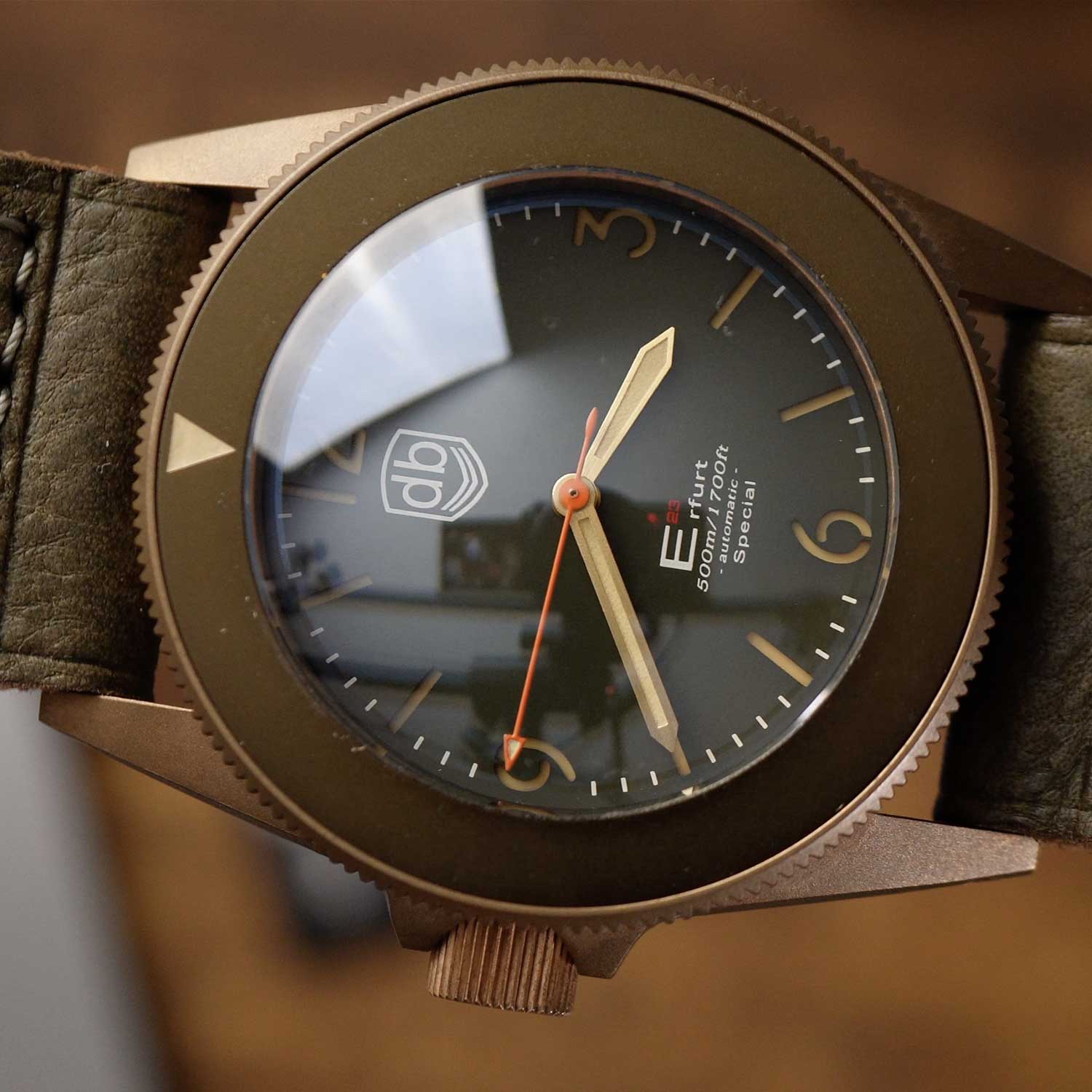 Vintage VDB E23 Special Bronze Fotouhr