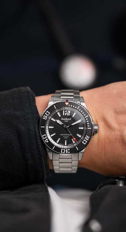 Hanhart AQUASPHERE Matte Black, 42mm am Handgelenk